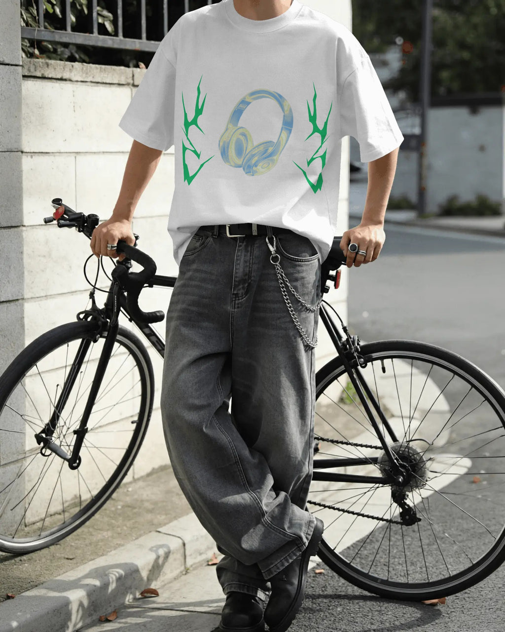 Oversized Cotton T-Shirt — Heavyweight Streetwear Essential